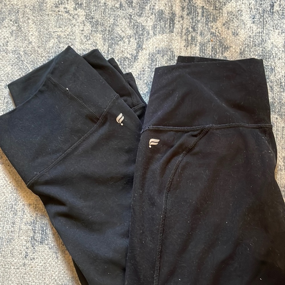 Black Fabletics Leggings
